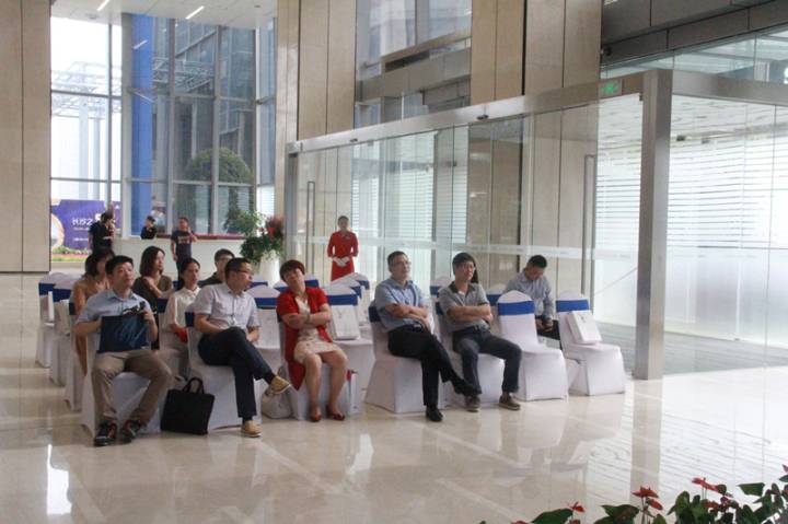 湖南省金融辦副主任張新青一行蒞臨楷林國際參觀考察 湖南省金融辦副主任張新青一行蒞臨楷林國際參觀考察