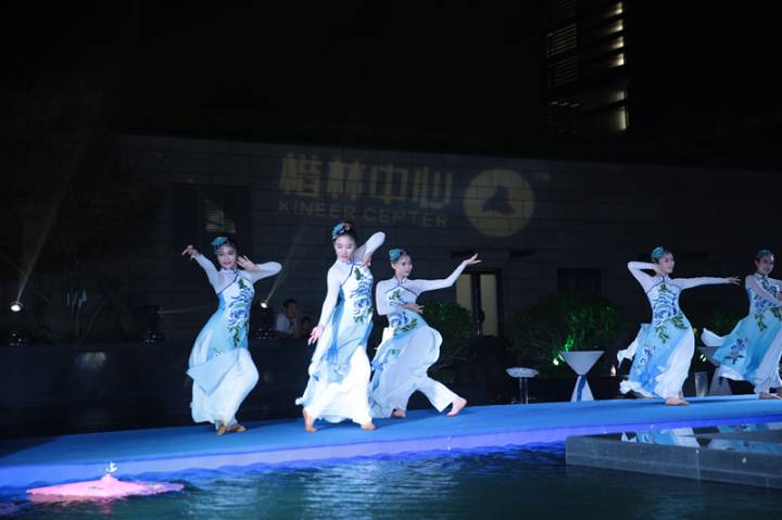 致匠者，楷林