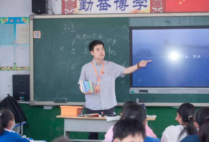 持續踐行鄉村閱讀公益,2022楷林心燈商丘站、周口站溫暖呈現! 持續踐行鄉村閱讀公益,2022楷林心燈商丘站、周口站溫暖呈現!