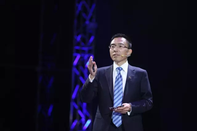 楷林十五年 換一種角度玩轉(zhuǎn)中國寫字樓 楷林十五年 換一種角度玩轉(zhuǎn)中國寫字樓