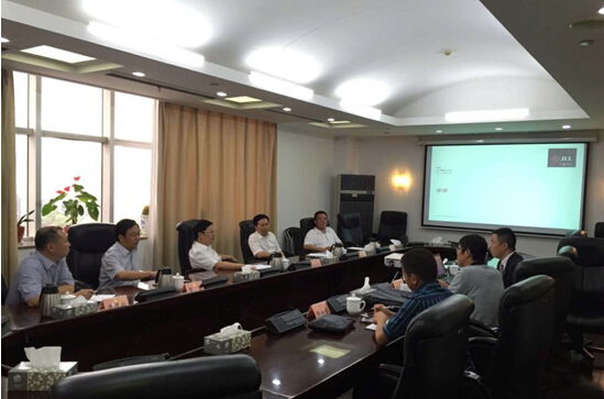 長沙市市長胡衡華聽取高鐵新城研究匯報